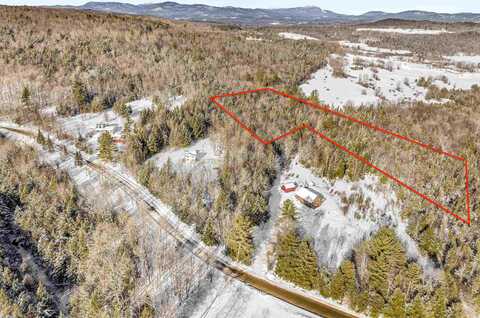 932 Mud City Loop, Morristown, VT 05661