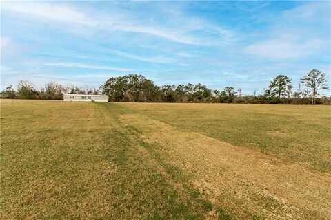 15029 D T STEWART Road, Bogalusa, LA 70427