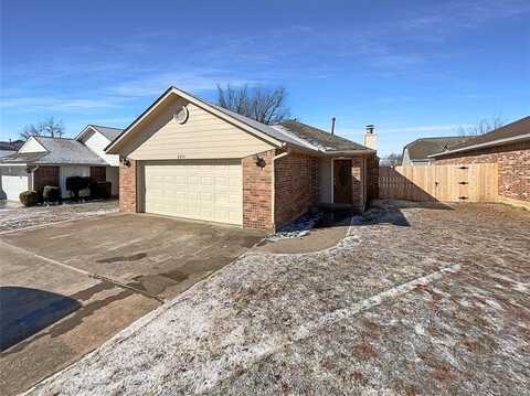 2425 Cherry Lane, Oklahoma City, OK 73130