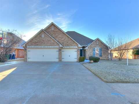 14105 Teagen Lane, Yukon, OK 73099