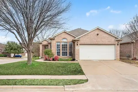 5936 Center Ridge Drive, Fort Worth, TX 76131