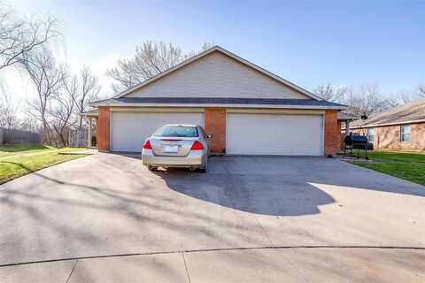 201 Robin Street, Crowley, TX 76036