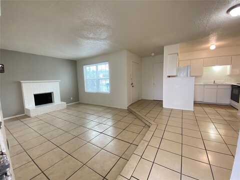 6812 Trail Lake Drive, Fort Worth, TX 76133