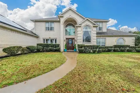 10601 Pack Saddle Trail, Fort Worth, TX 76108