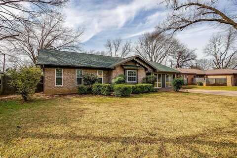 2514 Aberdeen Drive, Arlington, TX 76015