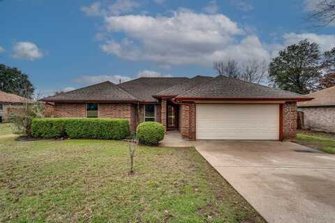 705 Daniels Drive, Crowley, TX 76036