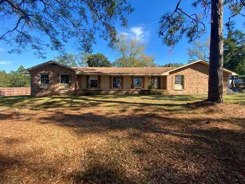 11 Son In Law Rd, Bonifay, FL 32425