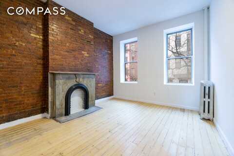 213 East 5th Street, New York, NY 10003