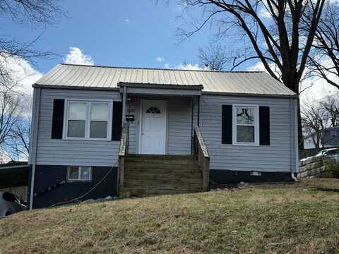 1913 Holly St, Kingsport, TN 37660