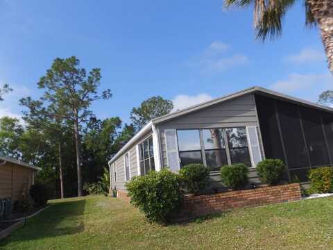 19459 Charleston Circ, Fort Myers, FL 33903