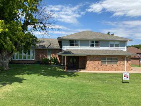 512 Lake Drive, Alva, OK 73717