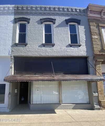 416 Commercial Street, Oswego, KS 67356