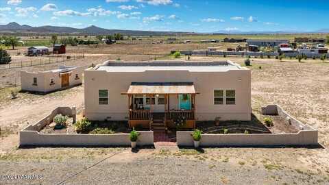 24260 N Big Springs Ranch Road, Paulden, AZ 86334