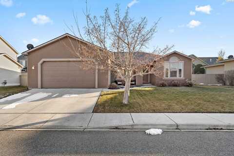 5305 W 23rd Ave, Kennewick, WA 99338