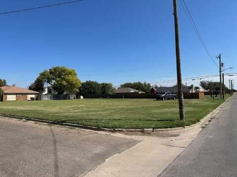 300 S Ash St, Perryton, TX 79070