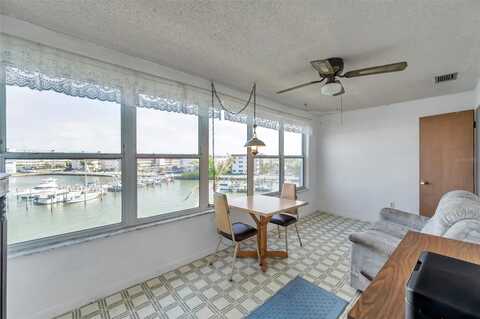 5925 SHORE BOULEVARD S, GULFPORT, FL 33707