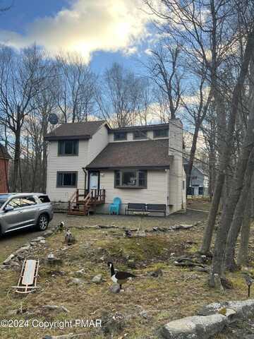 2631 Foxledge Drive, Tobyhanna, PA 18466