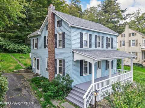 7712 Cherry Valley Road, Delaware Water Gap, PA 18327