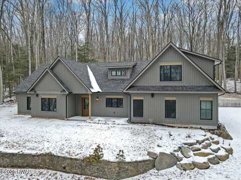 27 S Shore Drive, Lake Ariel, PA 18436