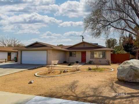 825 Wildrose AVE, Ridgecrest, CA 93555