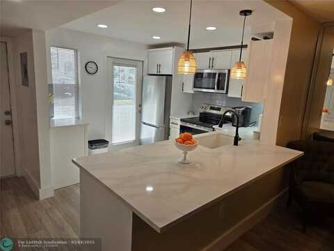 1893 S Ocean Dr, Hallandale Beach, FL 33009