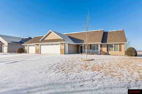 104 Harbor Hill Drive, Mankato, MN 56001