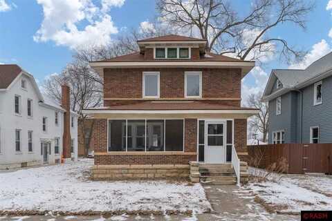 314 N Broad Street, Mankato, MN 56001