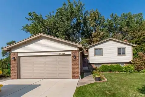 34327 DAVENTRY Court, Sterling Heights, MI 48312