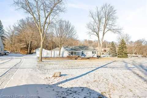 25590 FARMBROOK ROAD, Southfield, MI 48034