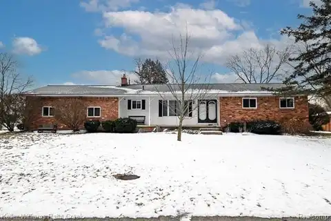 42770 HANKS Lane, Sterling Heights, MI 48314