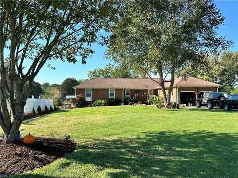 29 Woodland Road, Poquoson, VA 23662