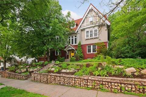 1920 Pillsbury Avenue S, Minneapolis, MN 55403