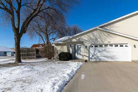 10 E Ottawa Street, Le Center, MN 56057