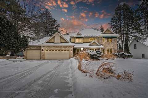 1692 Tamberwood Trail, Woodbury, MN 55125