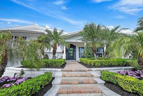 209 Treasure Place, Jupiter Inlet Colony, FL 33469