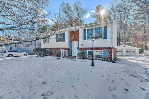 2722 Tanglewood DR, Roanoke, VA 24018