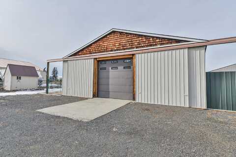 139 W Airport Loop, Seven Bays, WA 99211