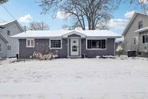 320 N Lincoln Avenue, Beaver Dam, WI 53916