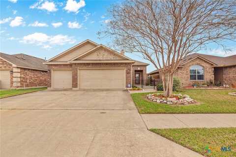 315 Silverado Trail, Victoria, TX 77901