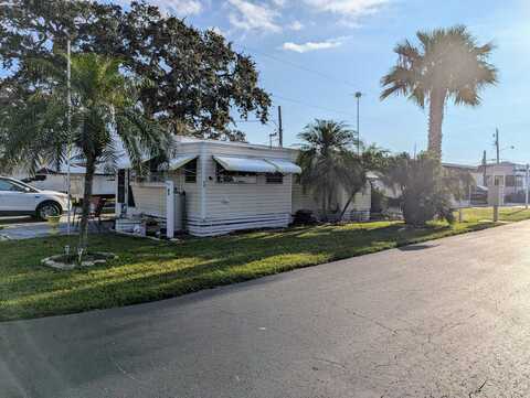 801 53rd Ave. W B02, Bradenton, FL 34207