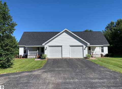 3878 Janice Lane, Traverse City, MI 49686