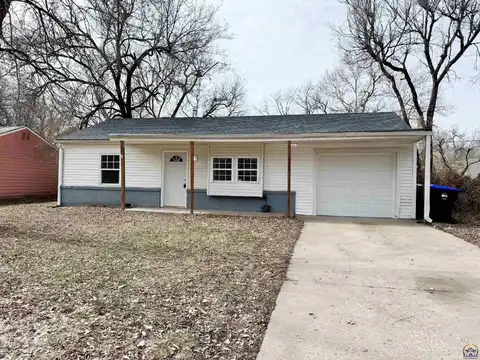 2337 SW Edgewater TER, Topeka, KS 66614