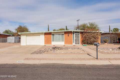 7329 E Sylvane Drive, Tucson, AZ 85710