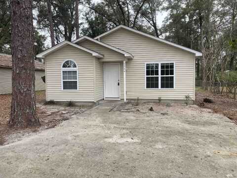 5904 Orchid Seed Lane, Tallahassee, FL 32305