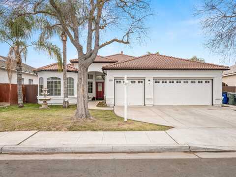 2278 S Preuss Avenue, Fresno, CA 93727