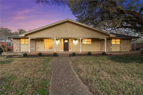 2809 Woodland Drive, Waco, TX 76710