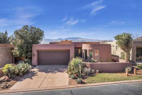 2255 N Tuweap DR, Saint George, UT 84770