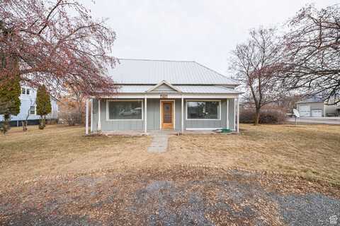 195 E 200 S, Hyrum, UT 84319