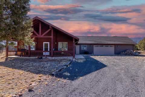 2746 Pineview Court, Overgaard, AZ 85928