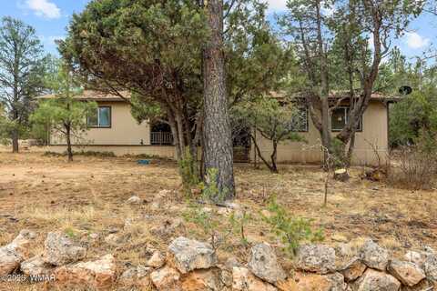 2193 Lobo Trail, Overgaard, AZ 85933